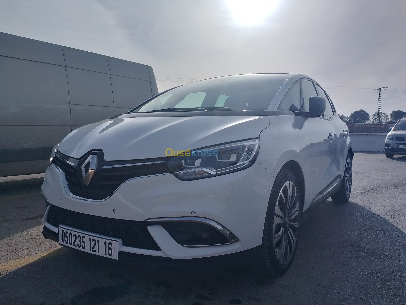 Renault Scenic Court 2021 