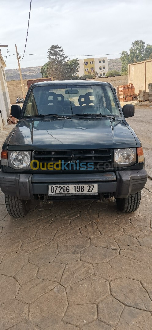 Mitsubishi Pajero Court 1998 Pajero Court