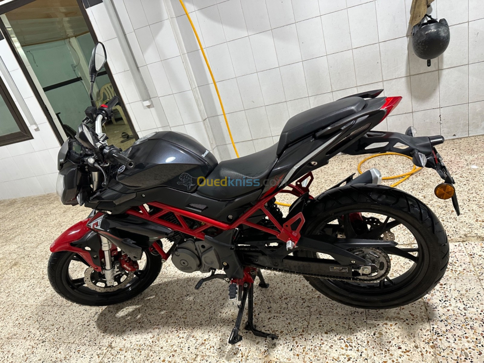 Benelli Benelli tnt 150 2022