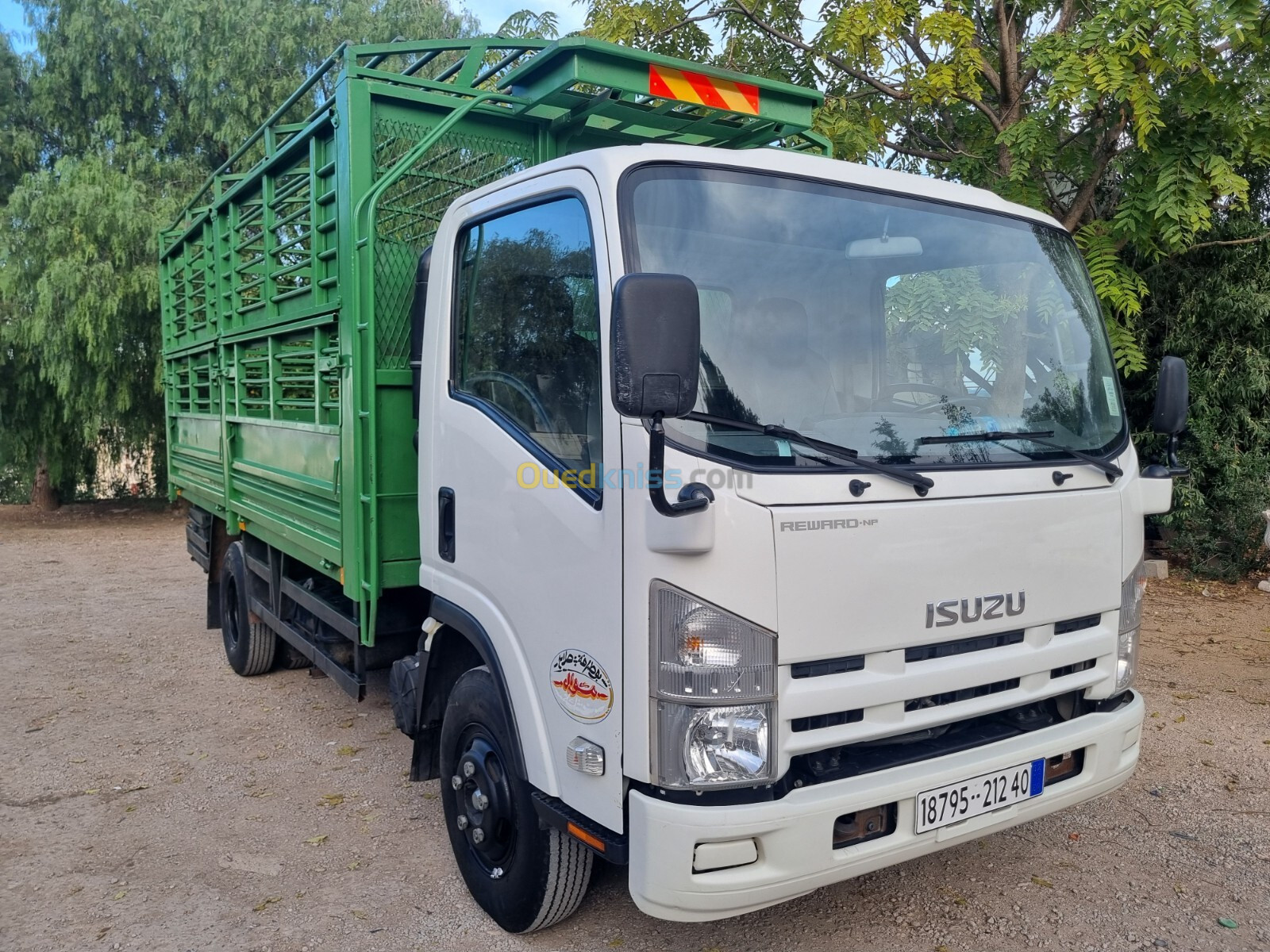 Isuzu Npr71 2012