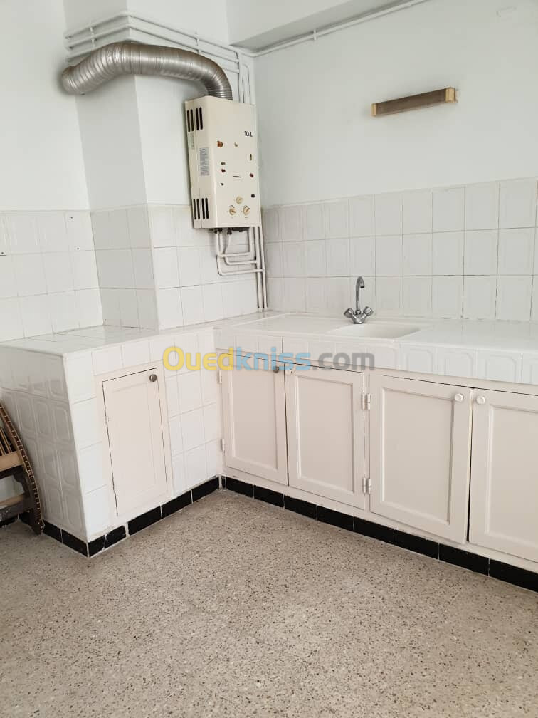 Location Appartement F4 Alger Ain naadja