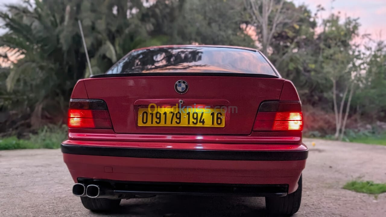 BMW Série 3 1994 