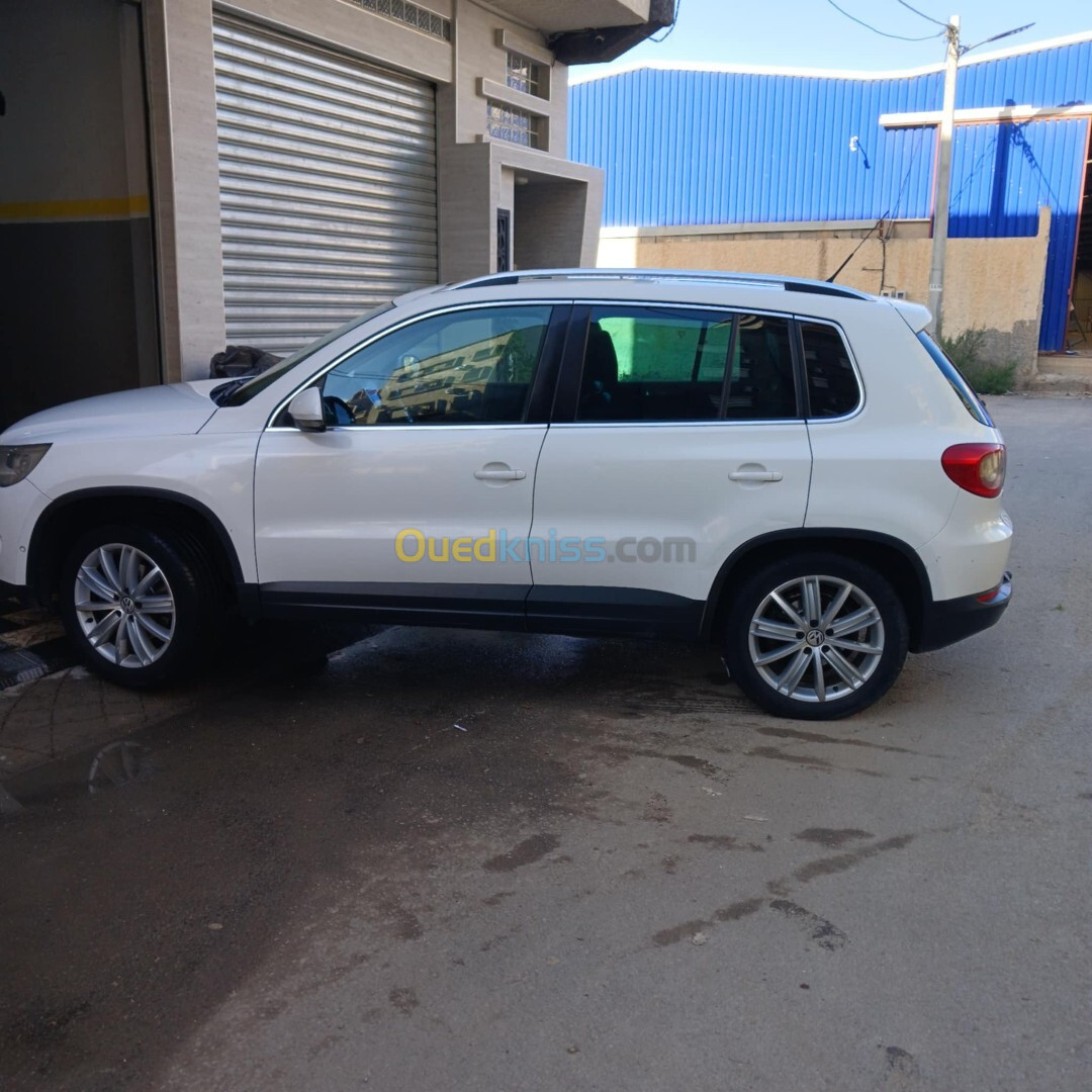 Volkswagen Tiguan 2011 Carat +