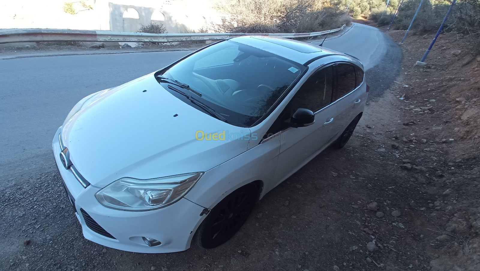 Ford Focus 4 portes 2012 Titanium