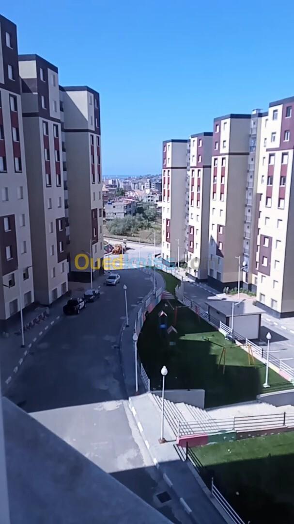 Location Appartement F4 Jijel Taher