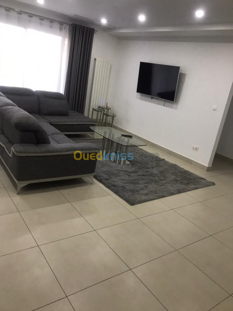 Location Appartement F4 Alger Hydra