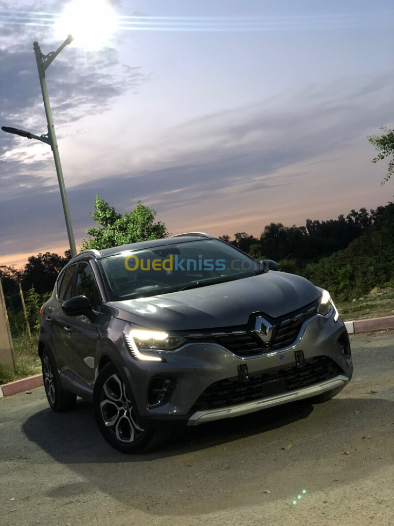 Renault Captur anglaise 2022 Instense