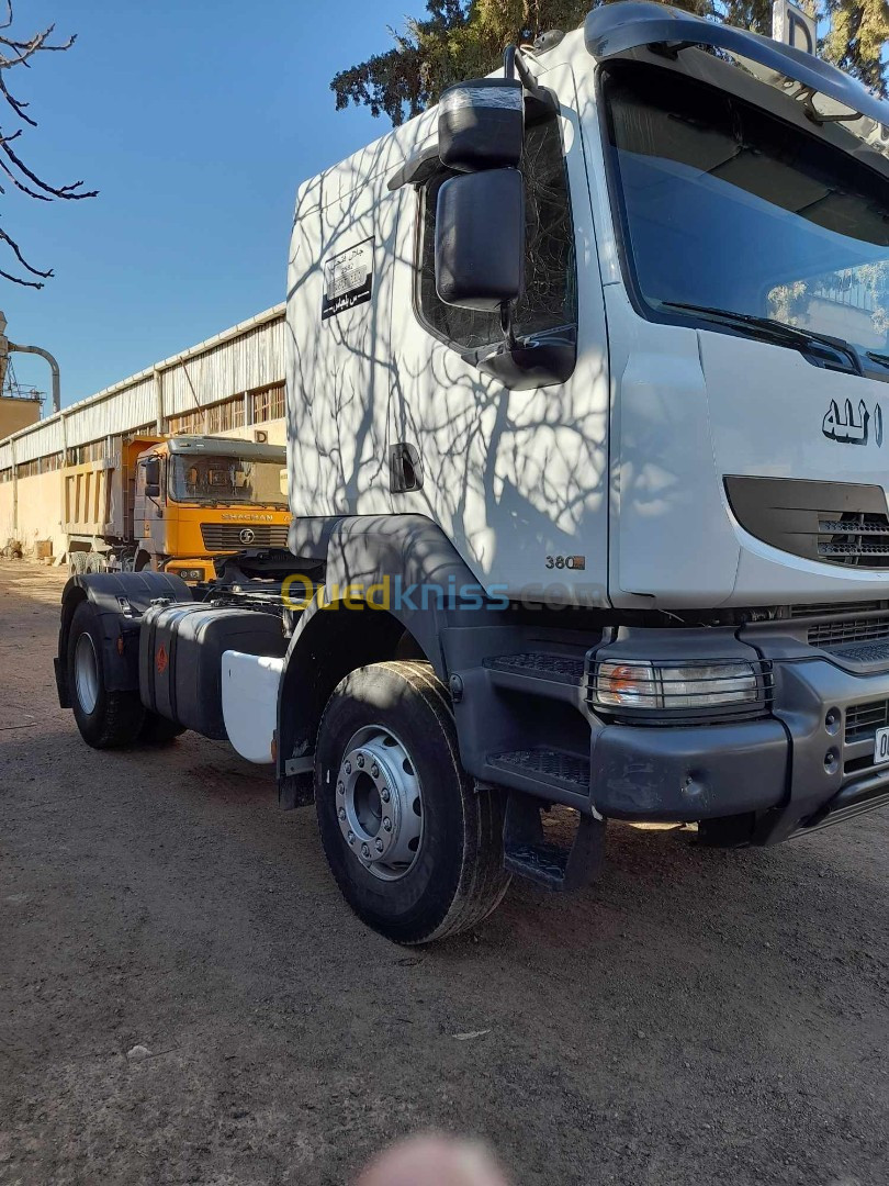 Renault KERAX 380 DXI 2009