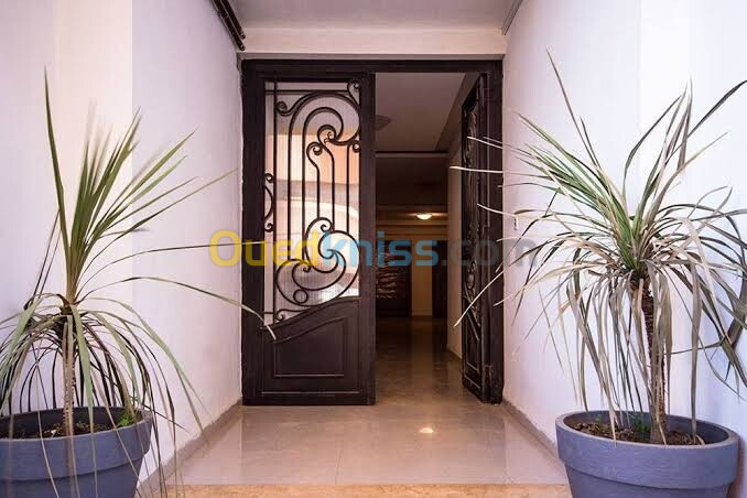 Location Appartement F4 Alger Cheraga