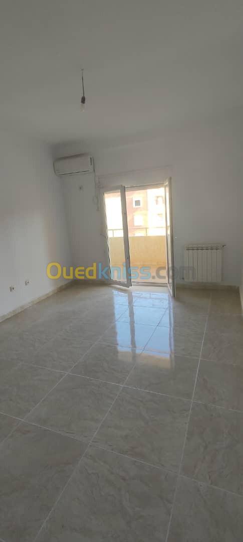 Location Appartement F5 Alger Bordj el bahri