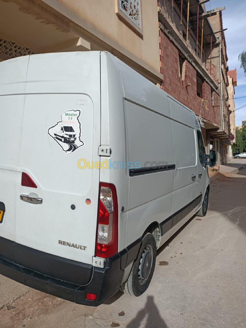 Renault Master 2011 3