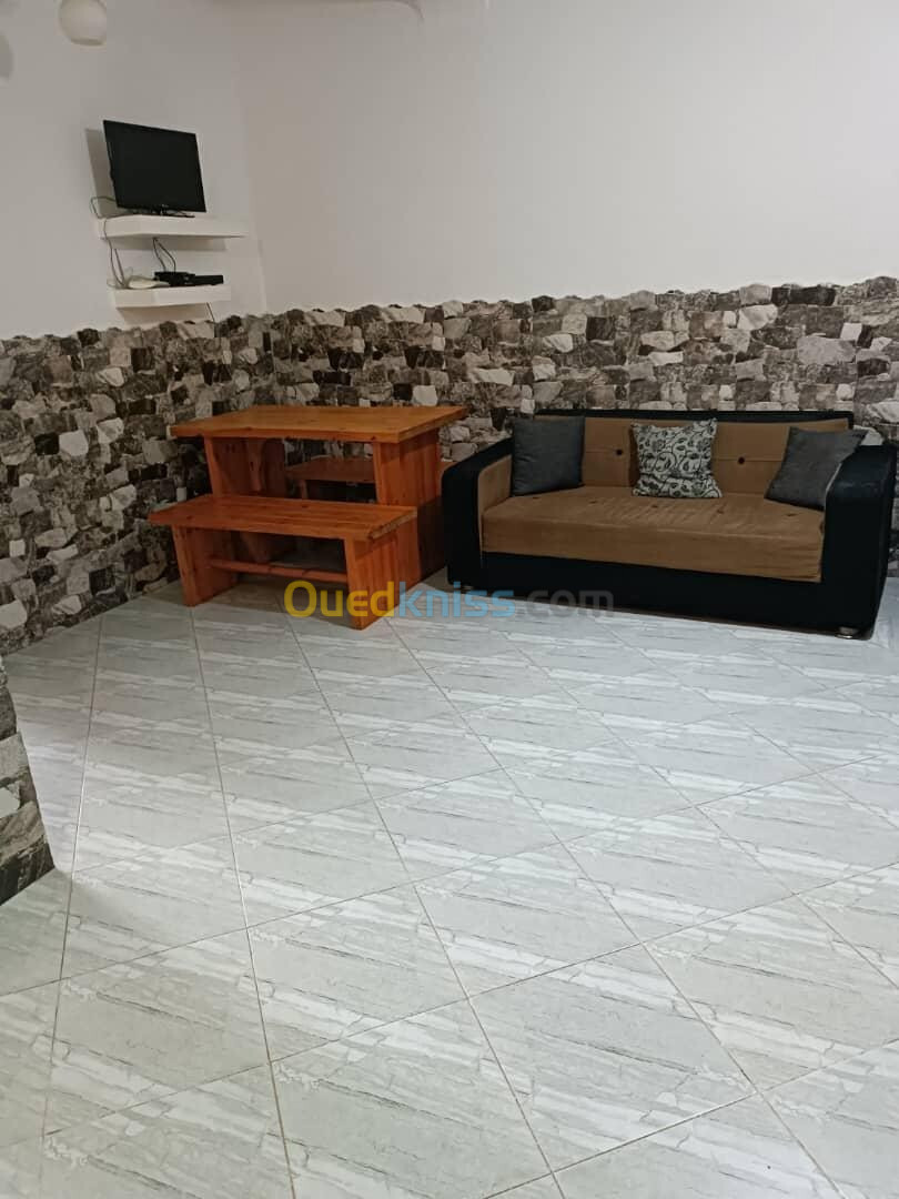 Location vacances Appartement F3 Jijel Jijel