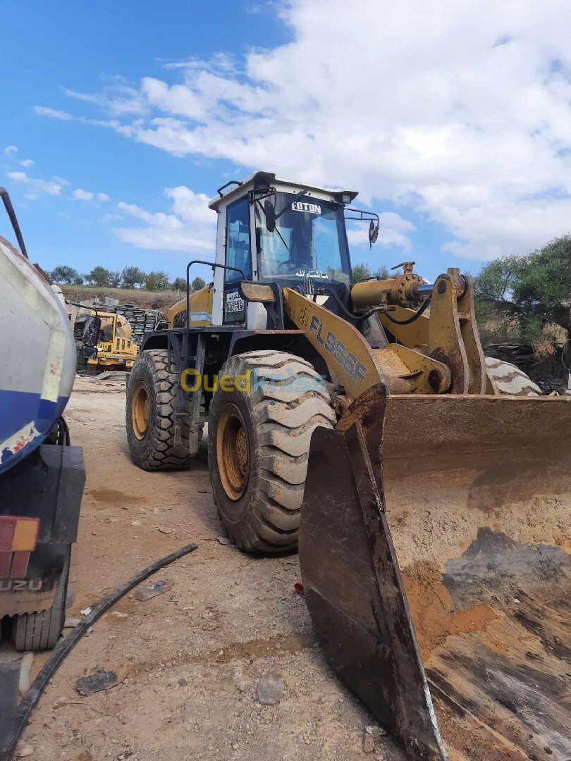 Foton ( caterpillar) Chargeur foton 956 