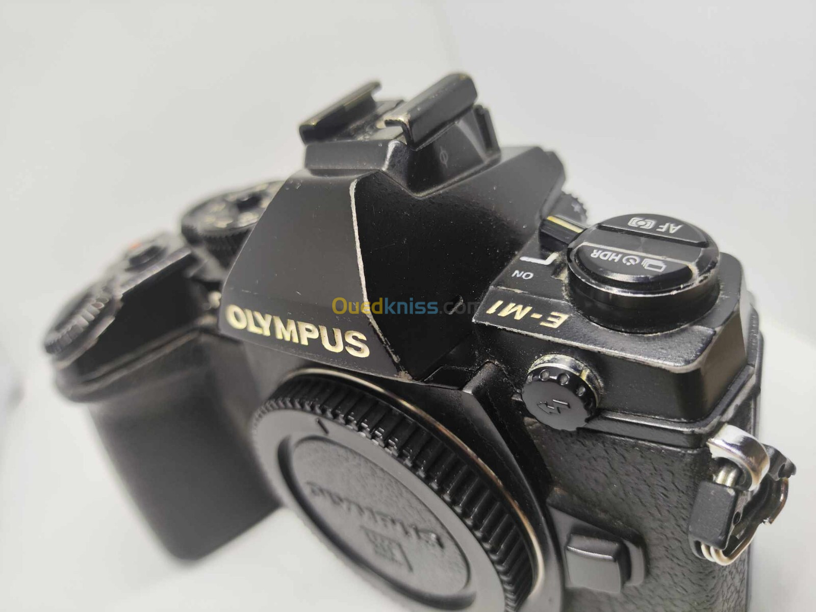 Olympus OM-D E-M1