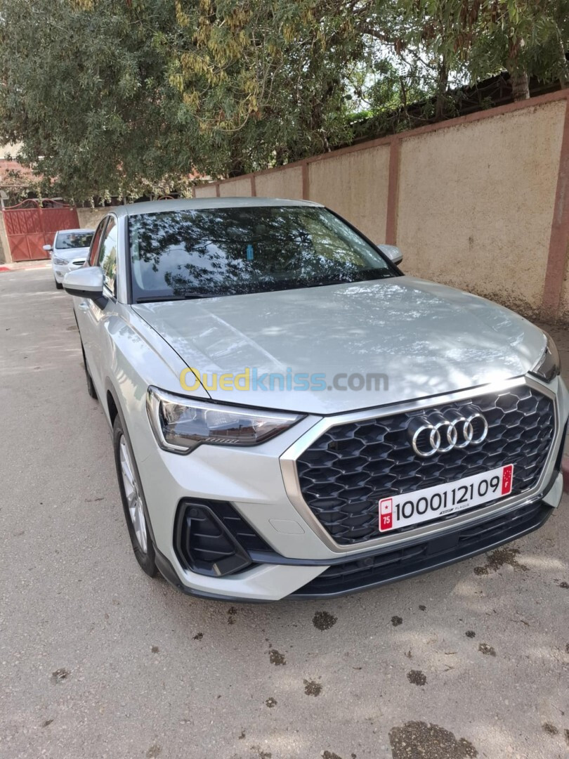 Audi Q3 2021 Q3