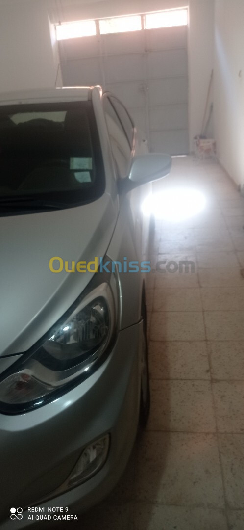 Hyundai Accent RB  5 portes 2013 Préstige