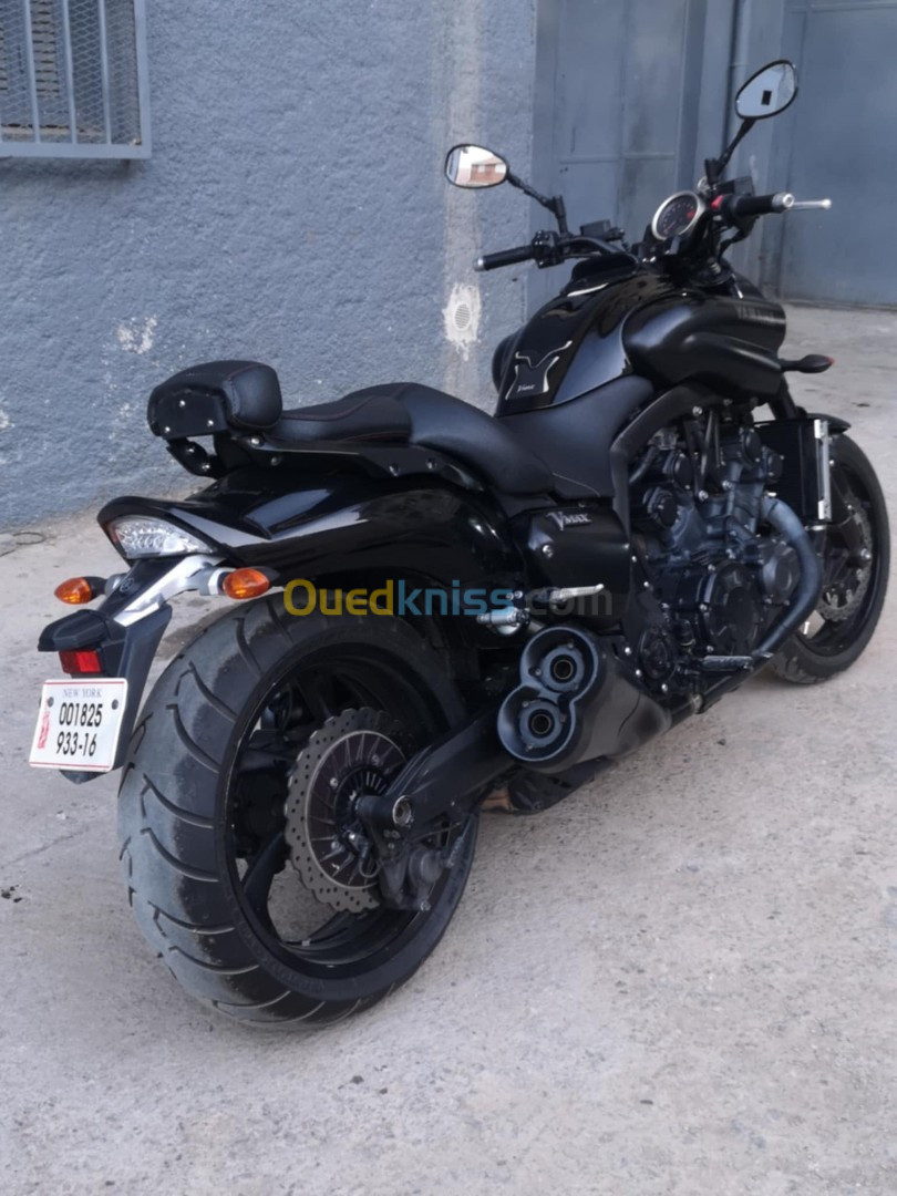 Yamaha Yamaha V max 1700 2016