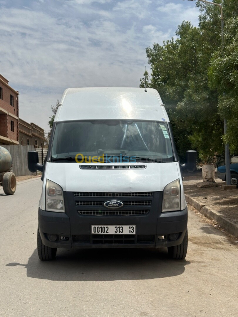 Ford Transit 2013