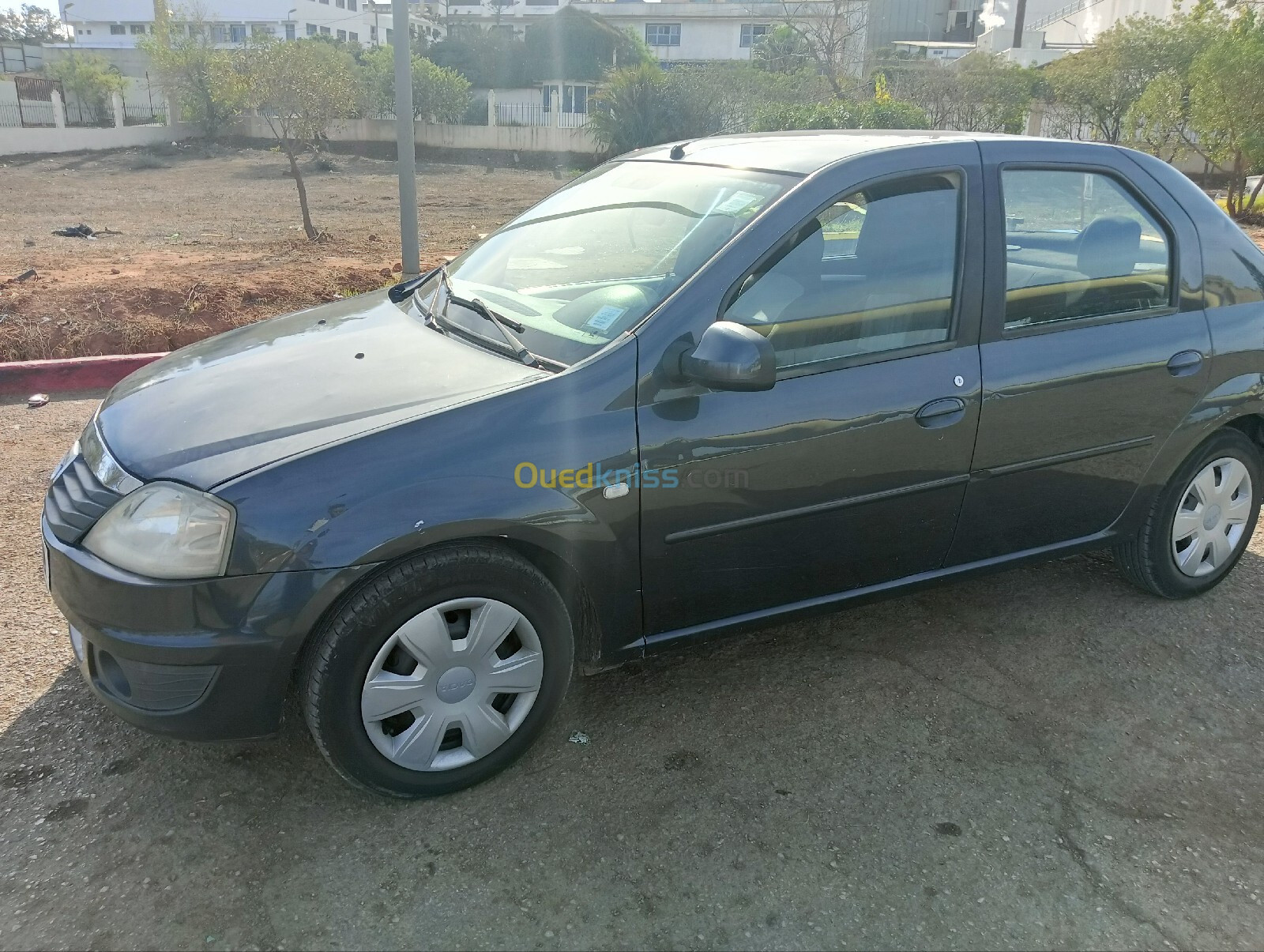 Dacia Logan 2009 La tt options