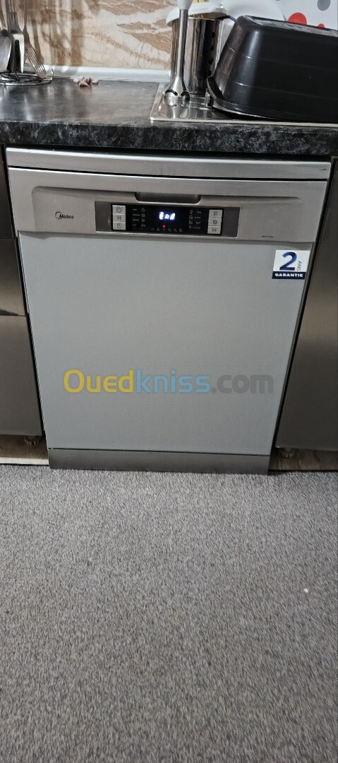 Lave vaisselle Midea 14 couverts