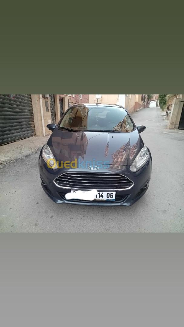 Ford Fiesta 2014 Titanium 