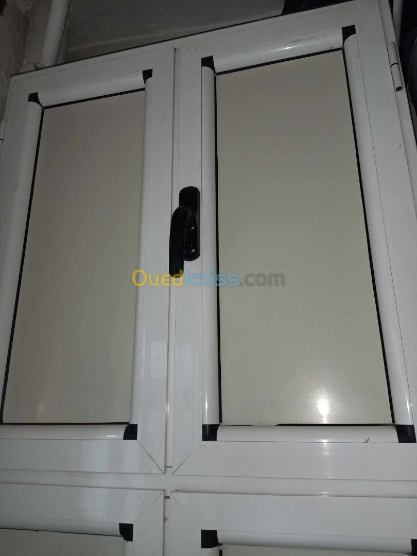 Armoire en aluminium 