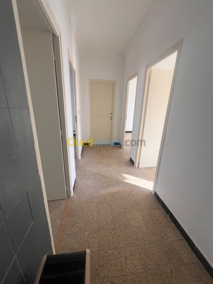 Vente Appartement F4 Alger Hydra