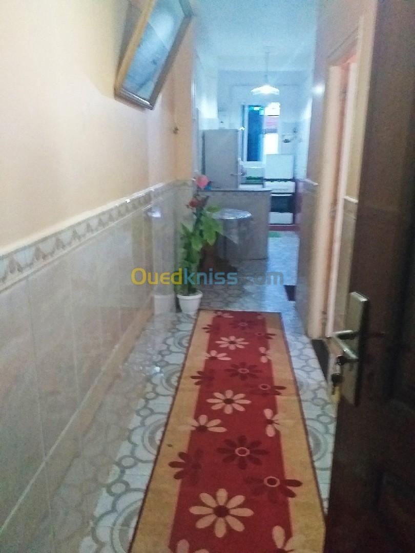 Location Appartement F3 Jijel El aouana