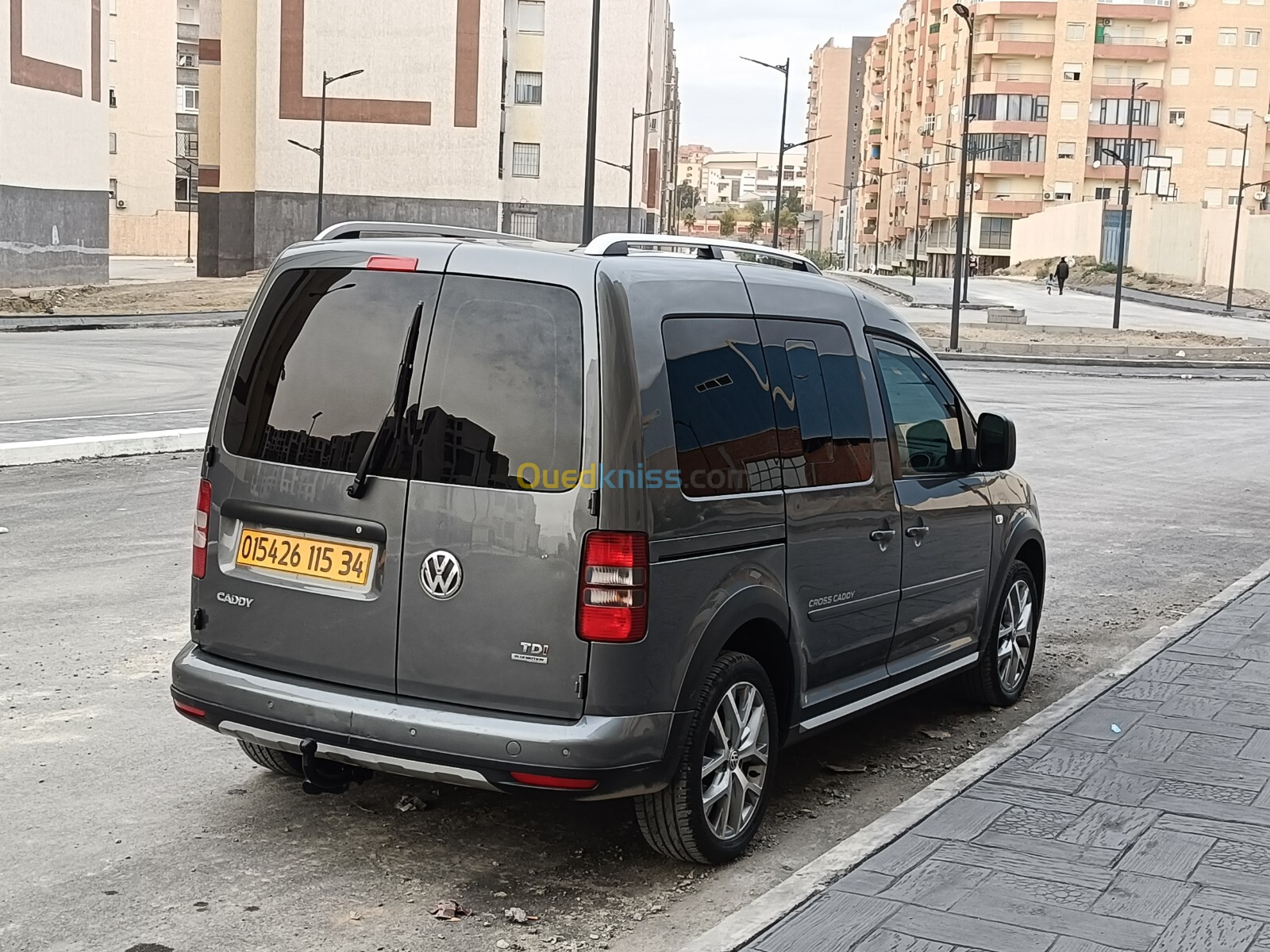 Volkswagen Caddy 2015 Cross