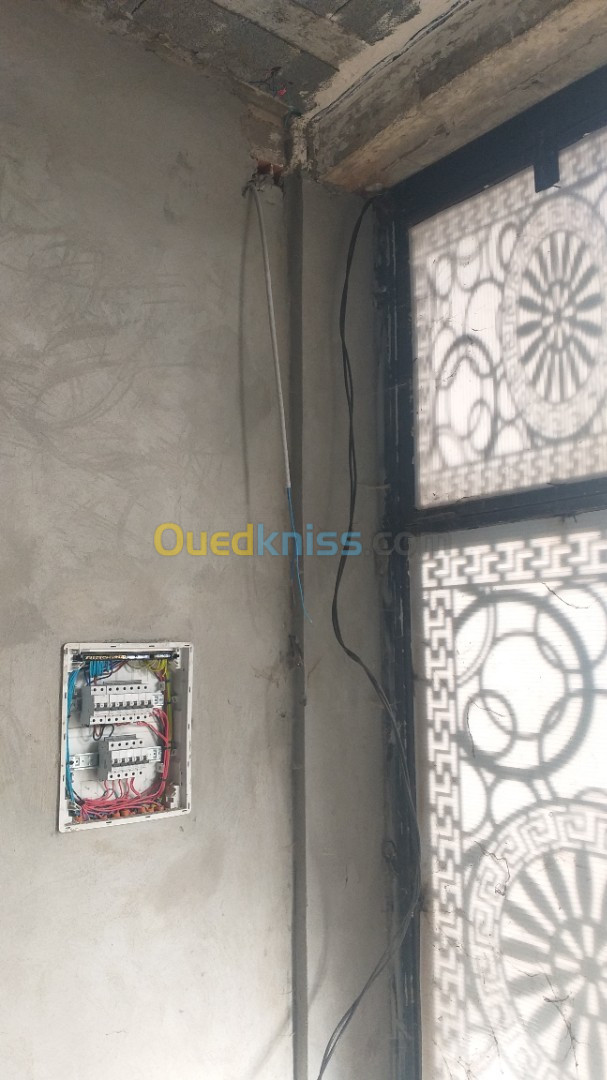 Vente Appartement F8 Alger Bouzareah