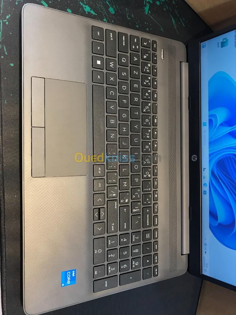 Laptop hp 15