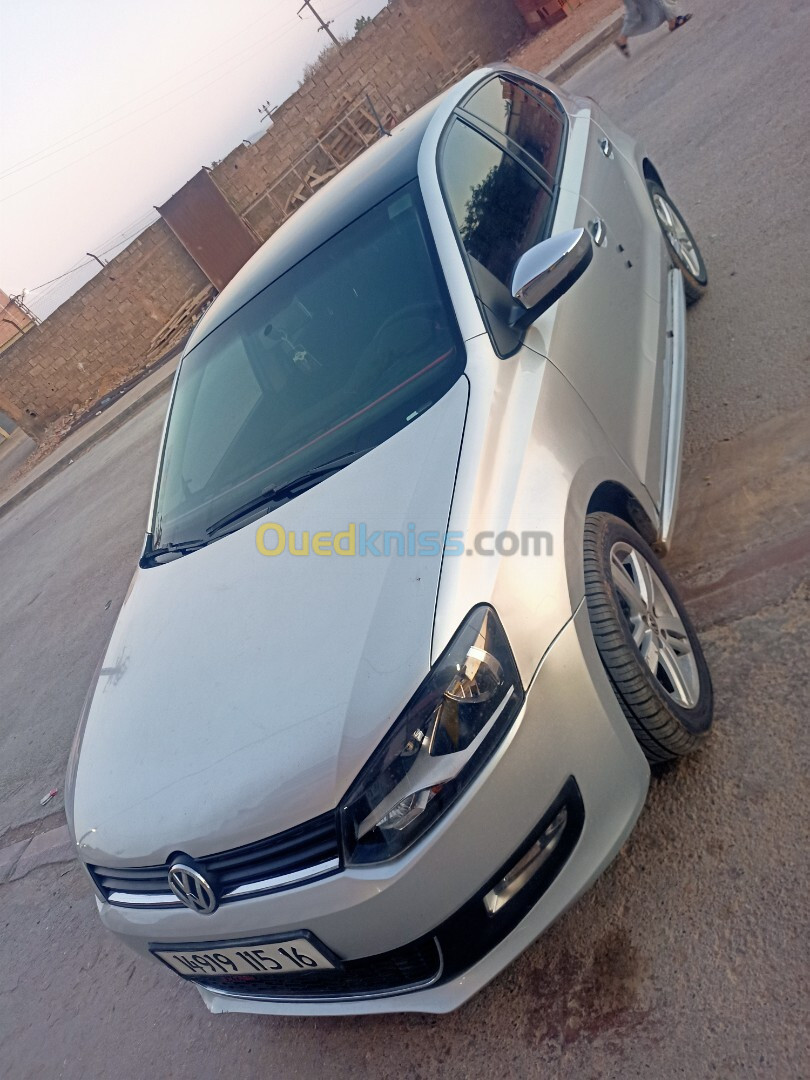 Volkswagen Polo 2015 Style