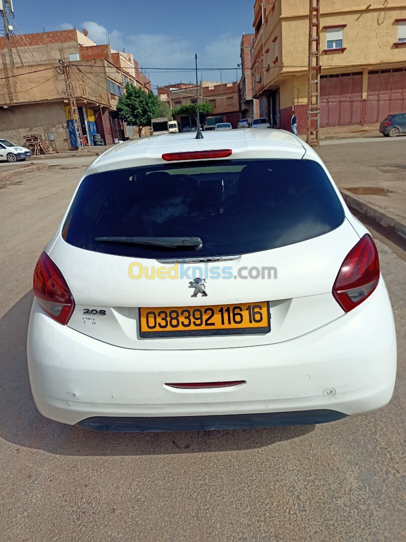 Peugeot 208 2016 Active Facelift