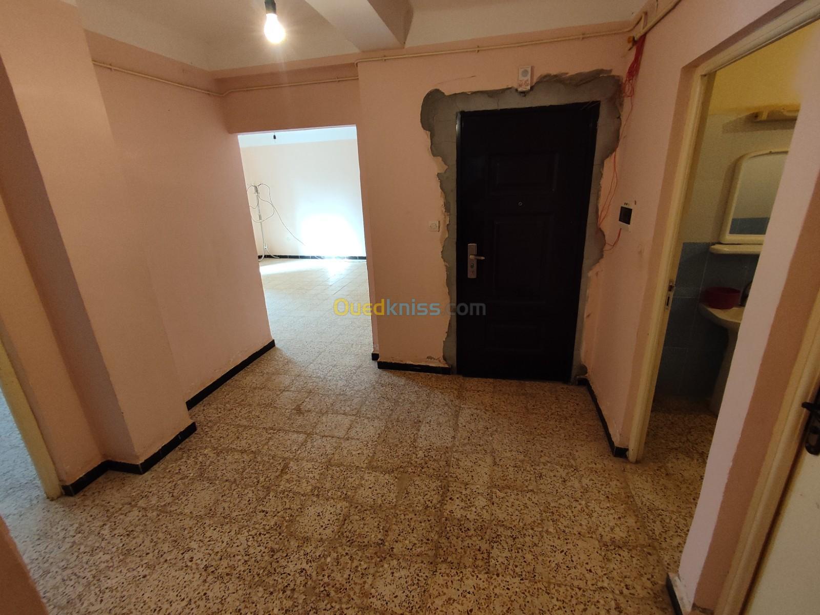 Vente Appartement F3 Tipaza Ahmar el ain