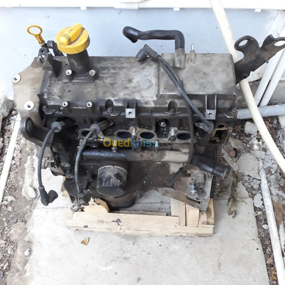 Moteur Stepway 1.6 Essance