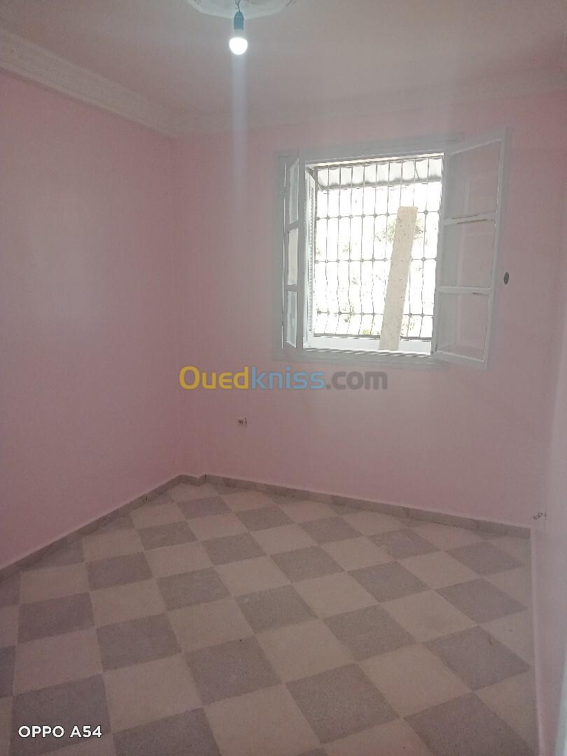 Location Appartement F4 Annaba Annaba