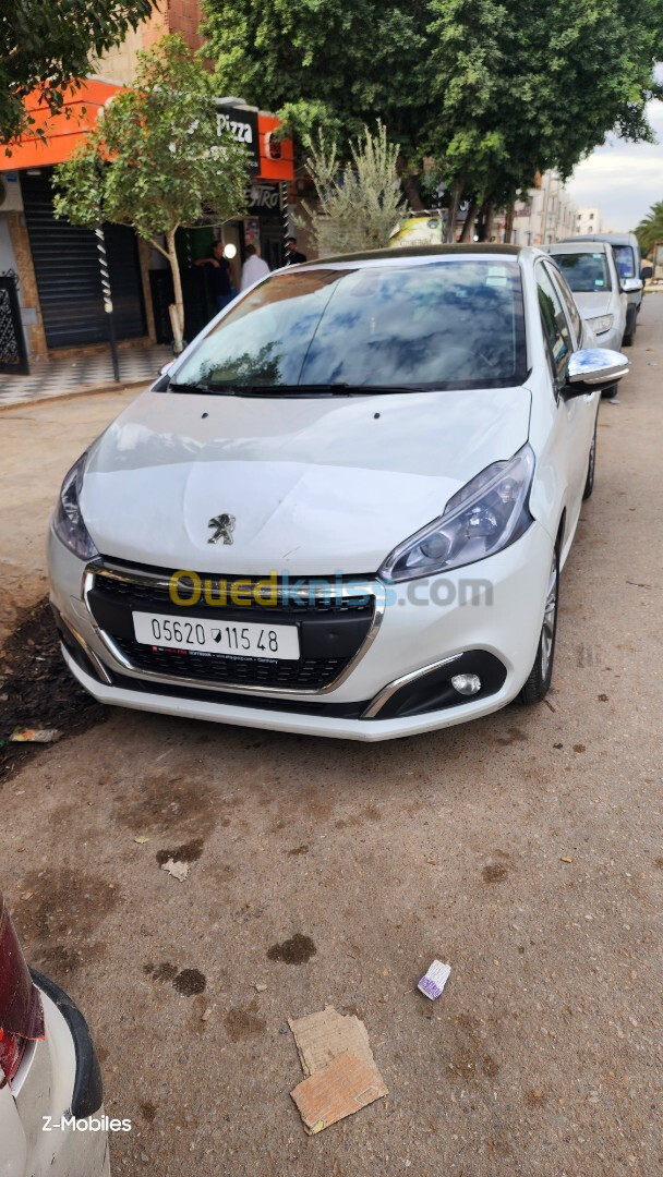 Peugeot 208 2015 Allure Facelift