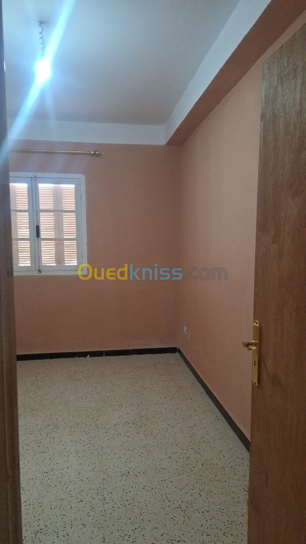 Vente Appartement F3 Tlemcen Ain youcef