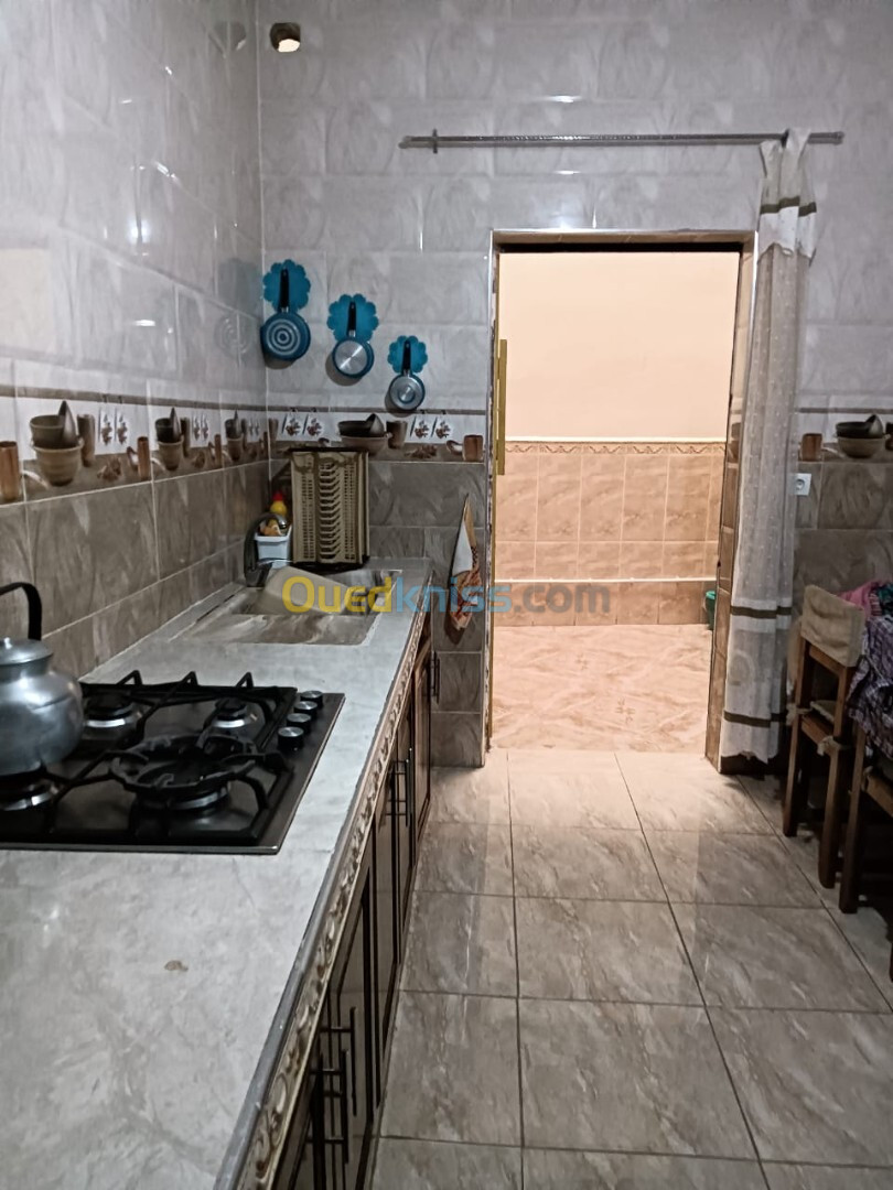 Vente Appartement F8 Tlemcen Ghazaouet