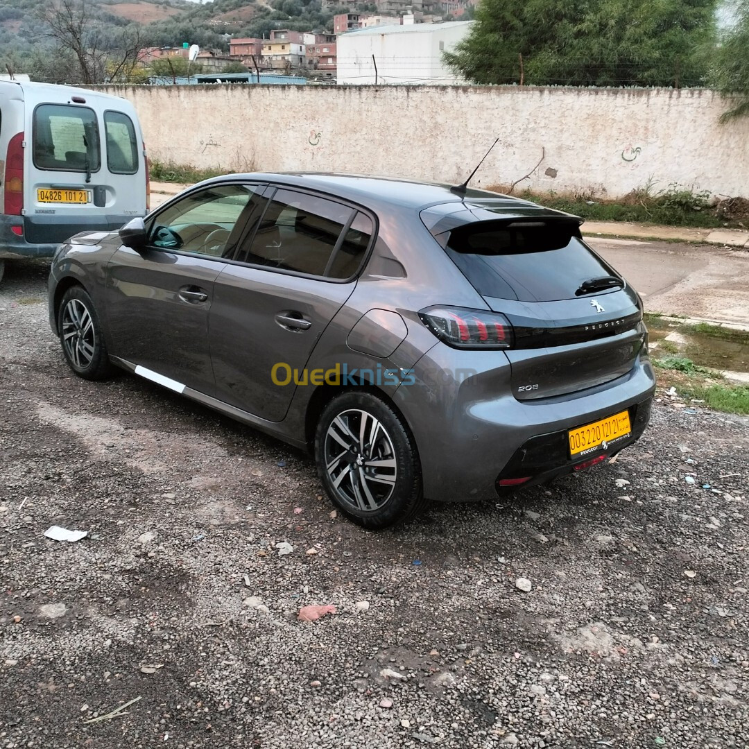 Peugeot 208 2021 Allure