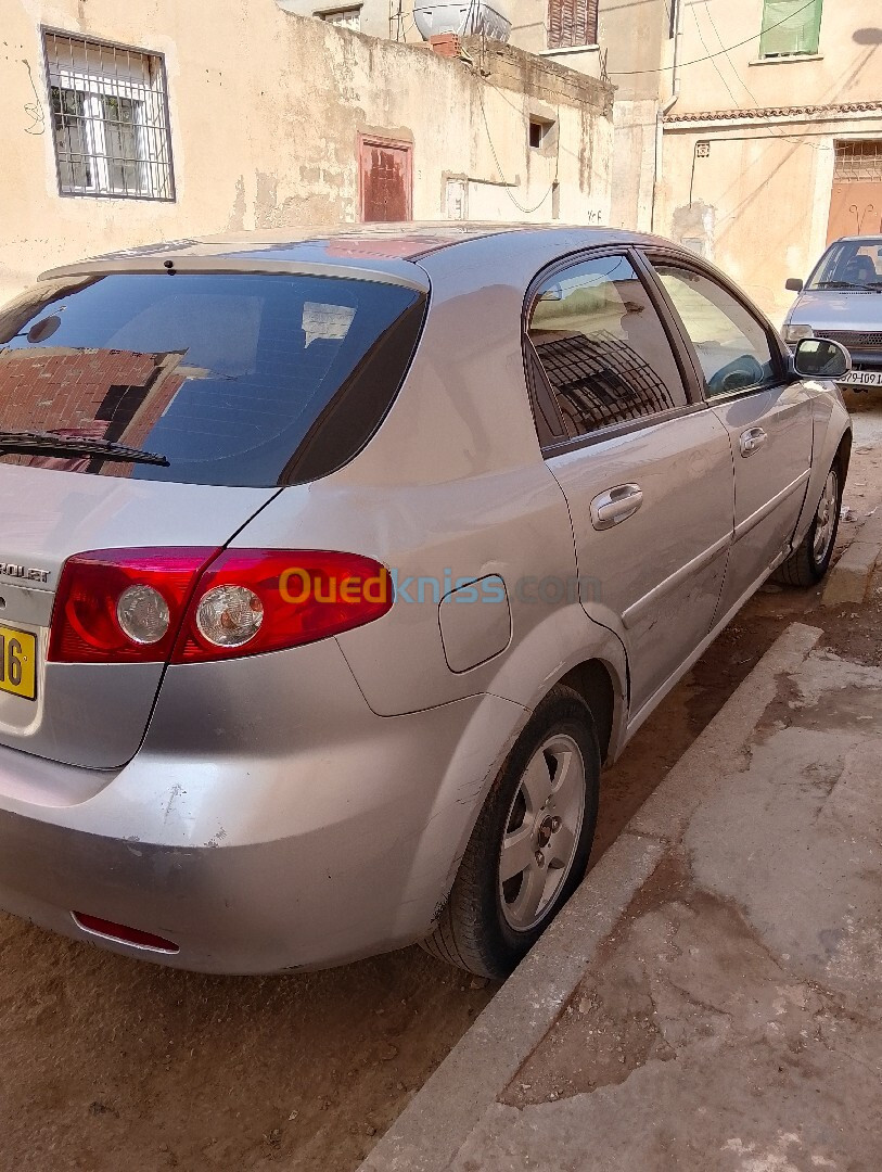 Chevrolet Optra 5 portes 2008 Optra 5 portes