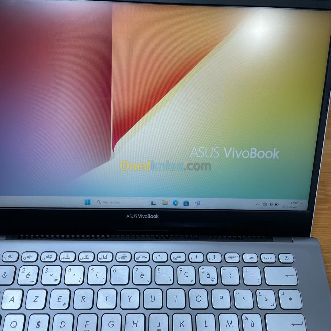 Asus VivoBook S14 X430UA | i3-8130U 8ème 4Go 128Go SSD 14"
