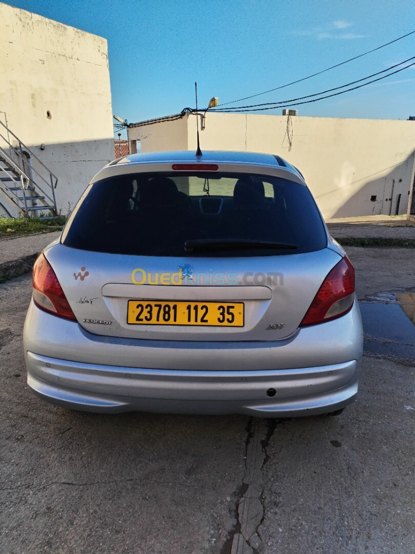 Peugeot 207 2012 