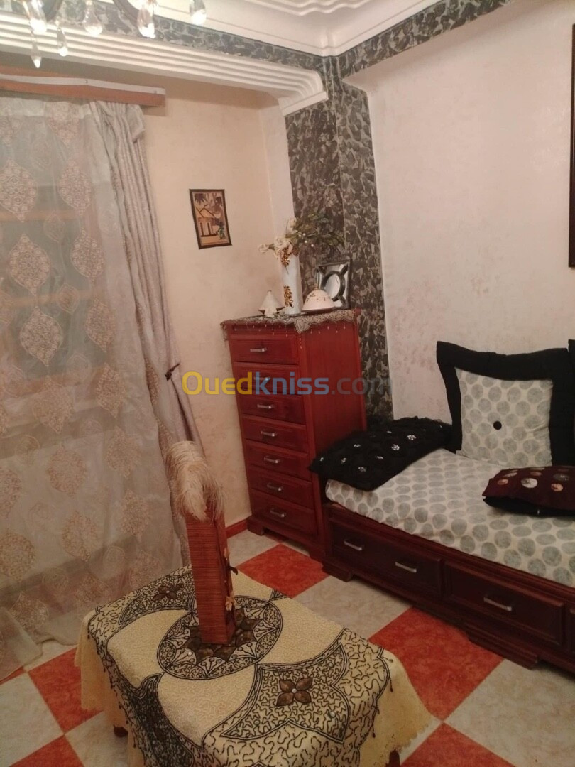 Location Appartement F3 Alger Saoula