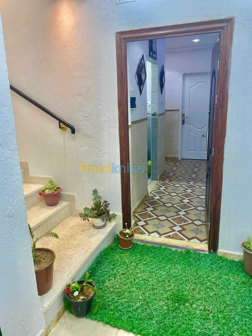 Vente Niveau De Villa F3 Alger Douera