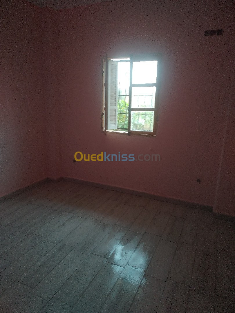 Vente Appartement F5 Alger Ain taya