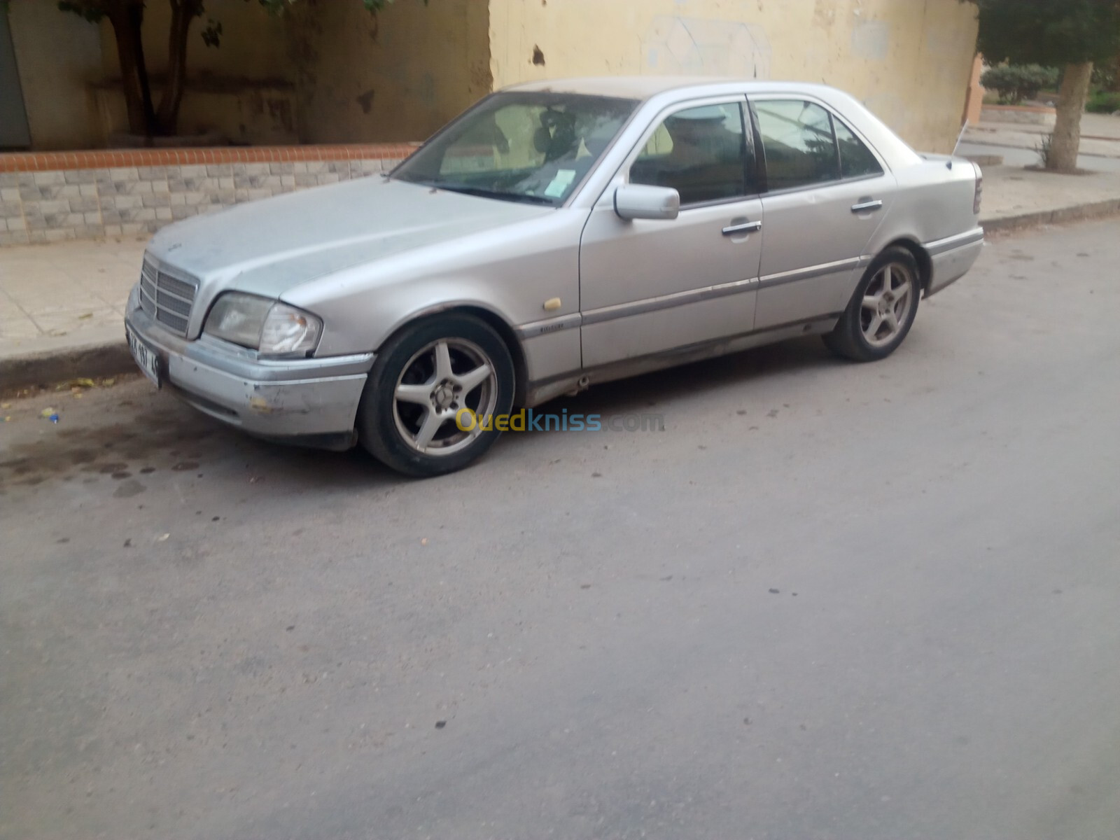 Mercedes Classe C 1997 250 élégance