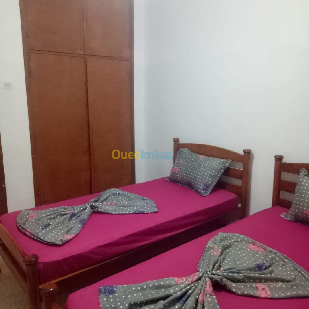 Location vacances Appartement F3 Mostaganem Mostaganem