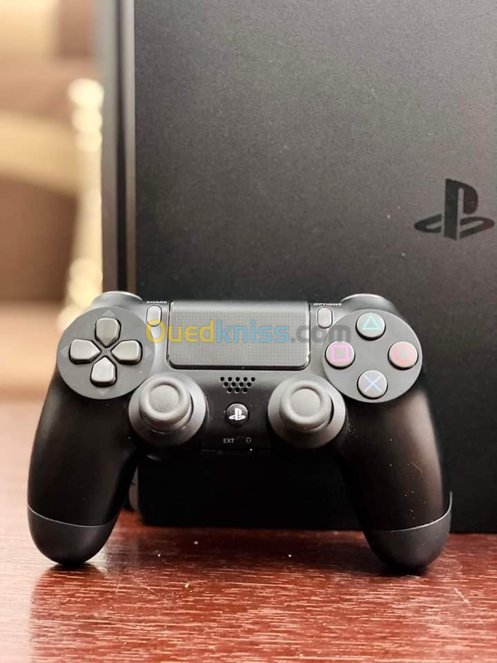 PlayStation 4 Slim 1Tb