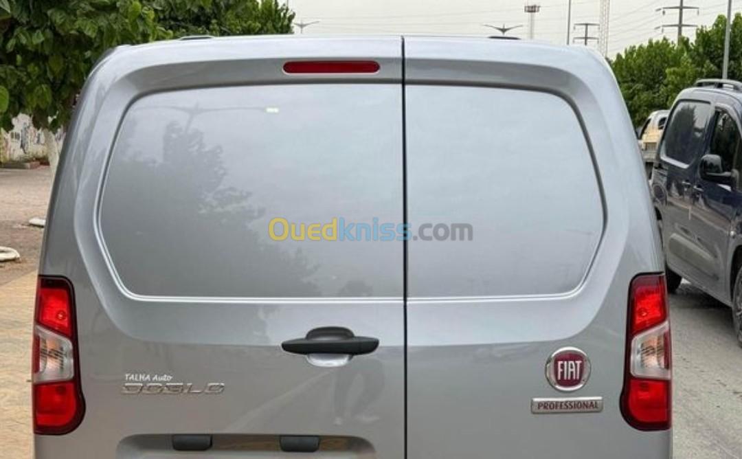 Fiat Doblo 2024 La tot